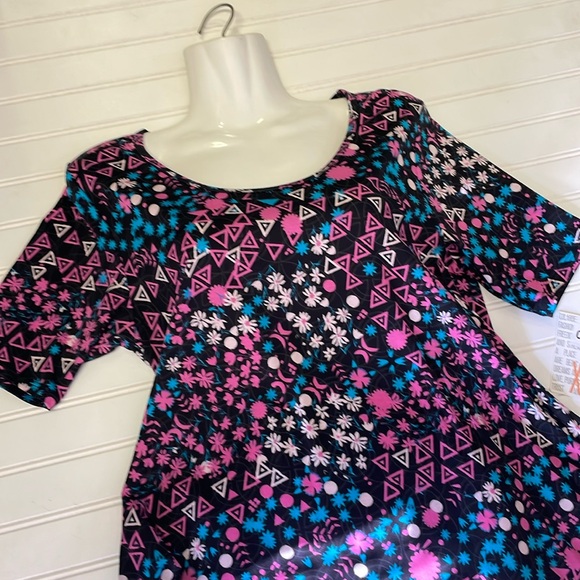 LulaRoe Geometric & Floral Perfect T Top-#0297 - Picture 9 of 12
